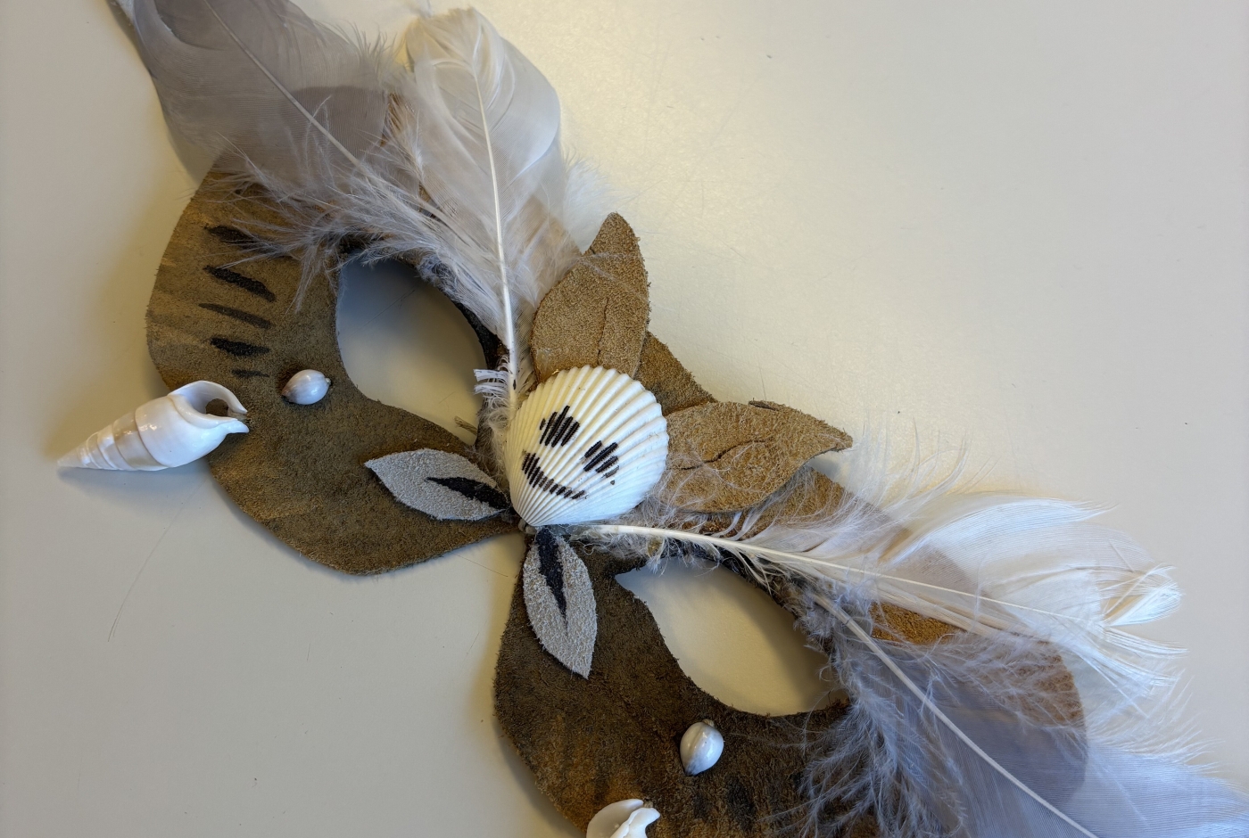 atelier-masque-halloween3_aven-d-orgnac.jpeg