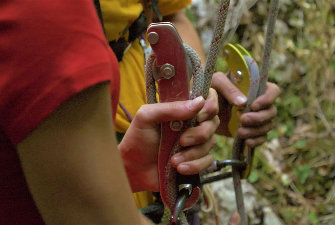 descente_panoramique_rappel_grotte_aven_orgnac_ardeche_adrenaline_outdoor.jpg