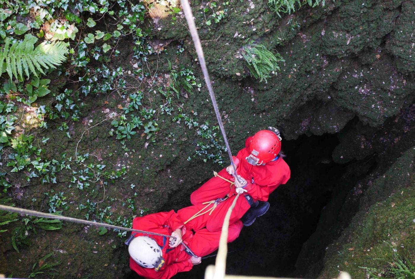 spelorgnac_descente_panoramique_aven_orgnac_grotte_ardeche_adrenaline.jpg